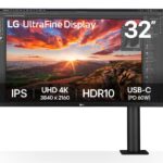 LG LCD Monitor|LG|31.5"|Panel IPS|3840x2160|16:9|60Hz|5 ms|Speakers|Swivel|Pivot|Height adjustable|Tilt|Colour Black|32UN880K-B